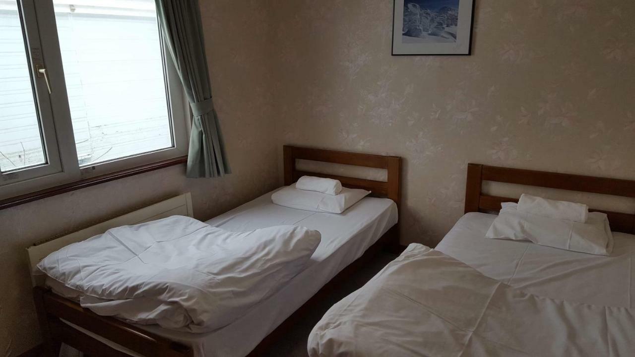 Absolute Niseko Lodge Ōmagari Екстериор снимка